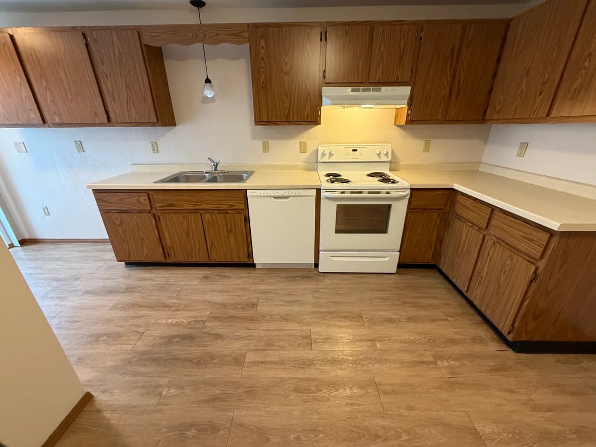 Bayview Estates - Apartment - 25