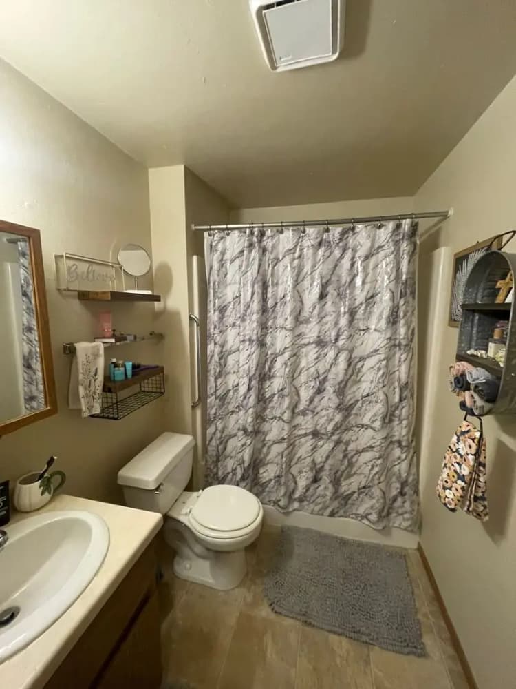 Green Bay apartments for rent - image - large (6).jpeg