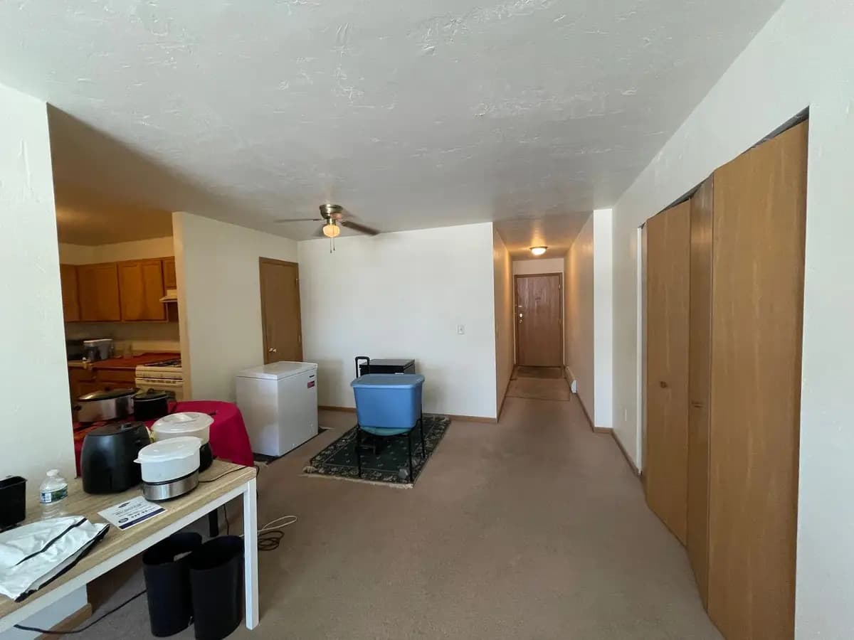 111-127 S. Platten St. - Apartment - 21