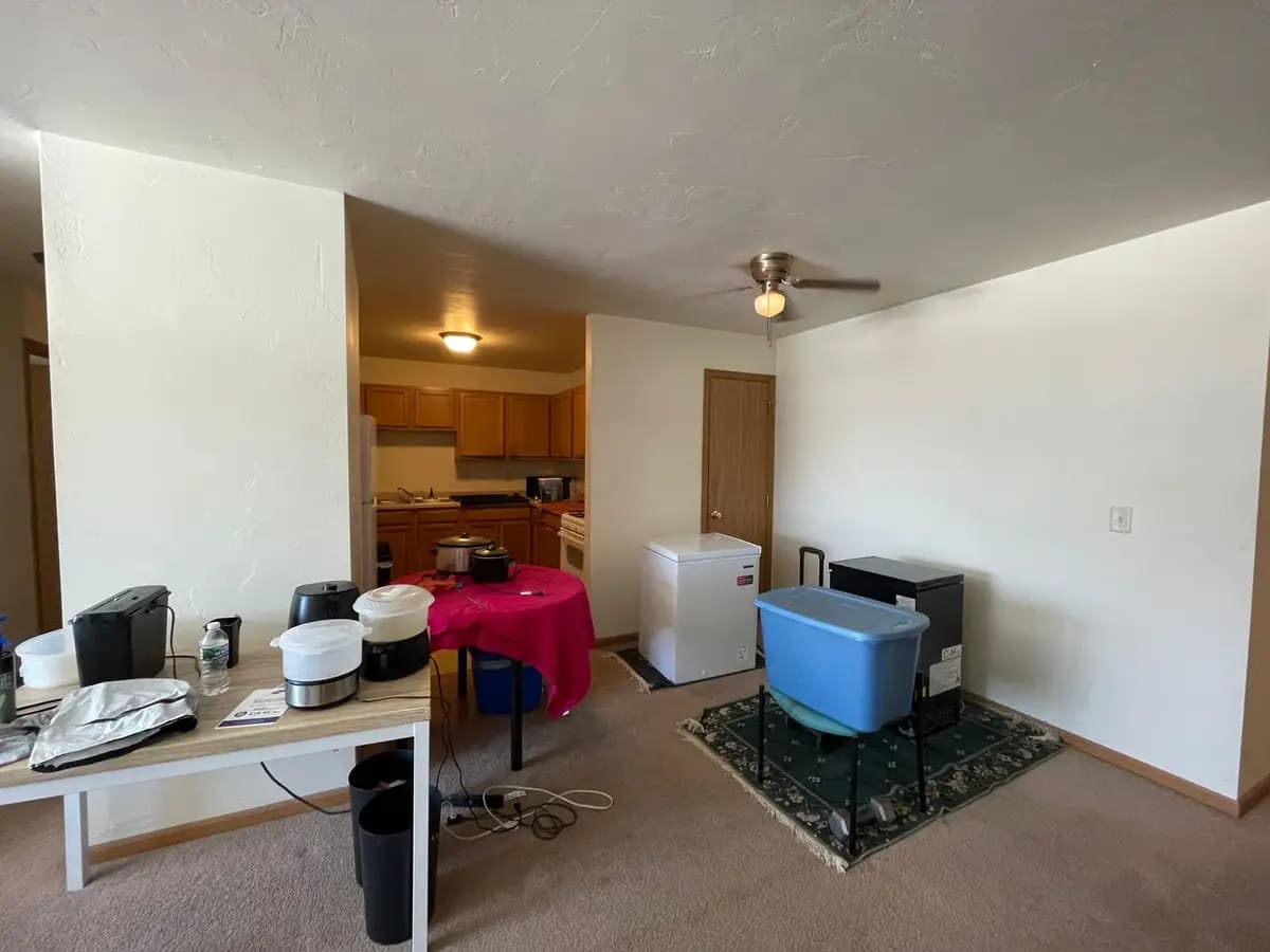 111-127 S. Platten St. - Apartment - 20