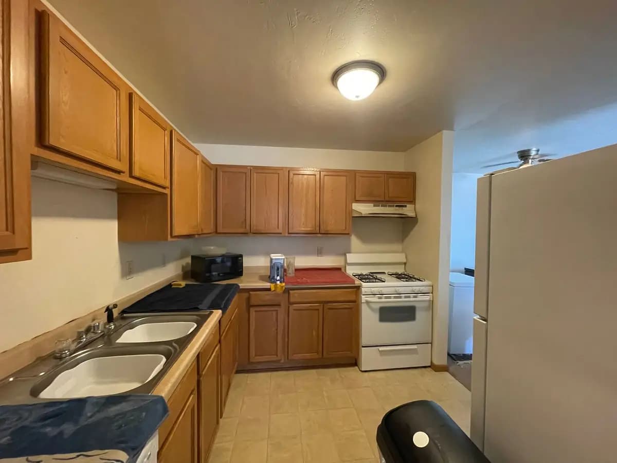 Green Bay apartments for rent - Property image - 111-127 S. Platten St. - 3
