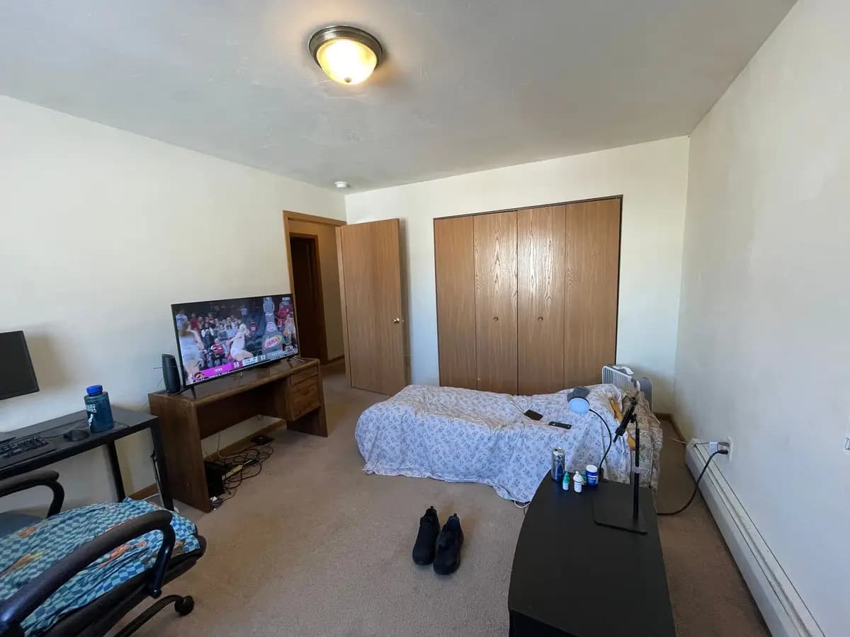 111-127 S. Platten St. - Apartment - 9