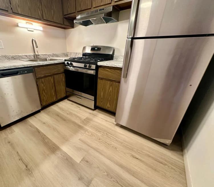 Green Bay apartments for rent - image - large (5).jpeg