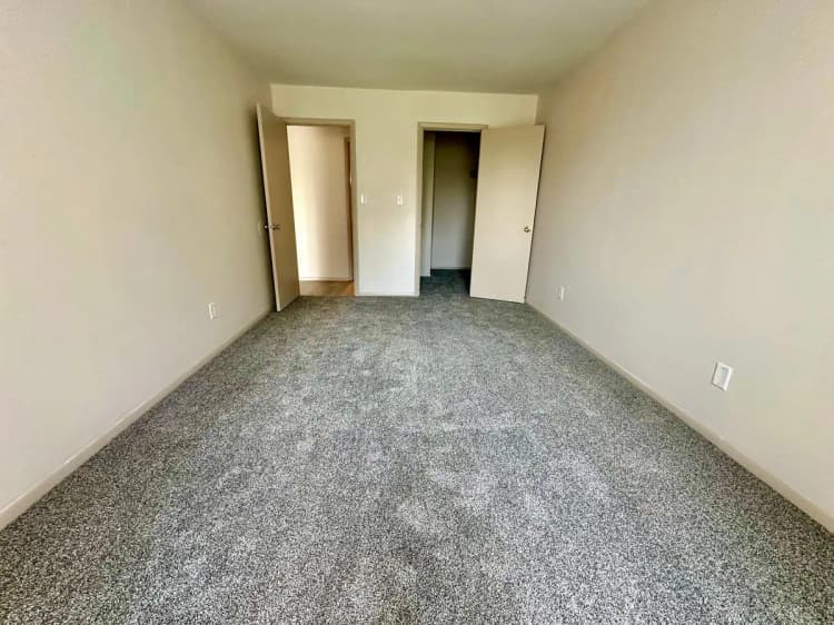 Green Bay apartments for rent - image - large (9).jpeg