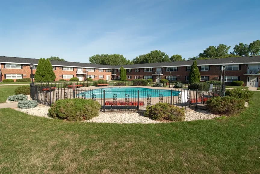 Meadow View East Apartments - Apartment - 7