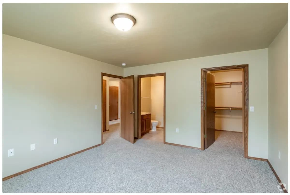 Scheuring Heights Apartments - Apartment - 13