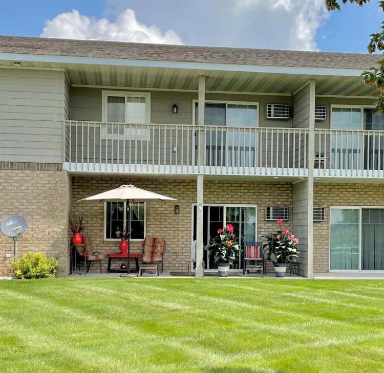 Green Bay apartments for rent - image - patio (2).jpg
