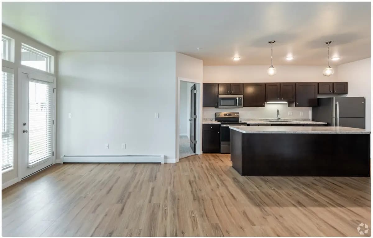 Sand Lake Apartments - Apartment - 5