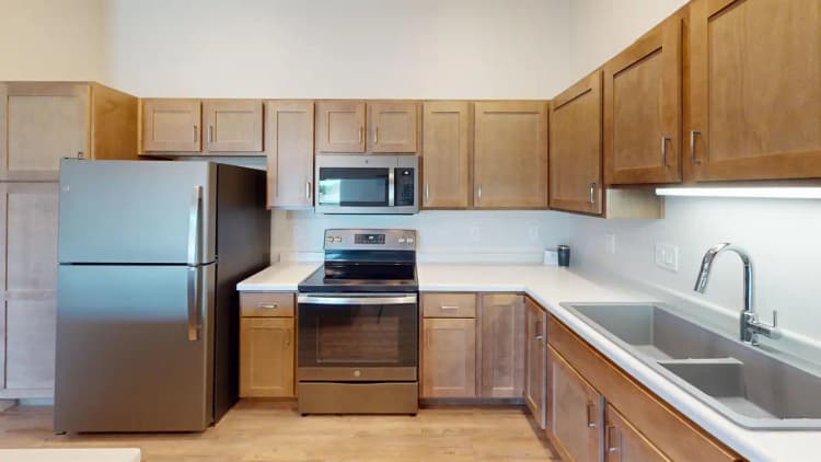 Green Bay apartments for rent - image - Kitchen (3).jpg