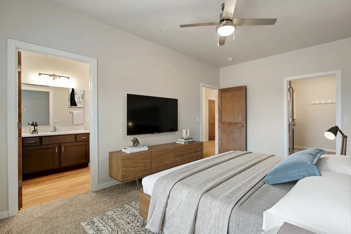 Avalon Apartments - Apartment - 7