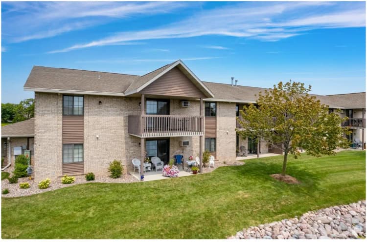 Green Bay apartments for rent - image - patio.jpg