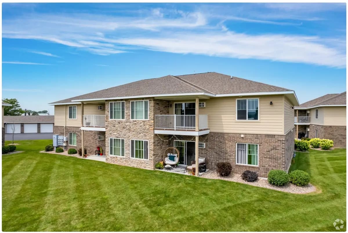 Green Bay apartments for rent - image - patio2.jpg