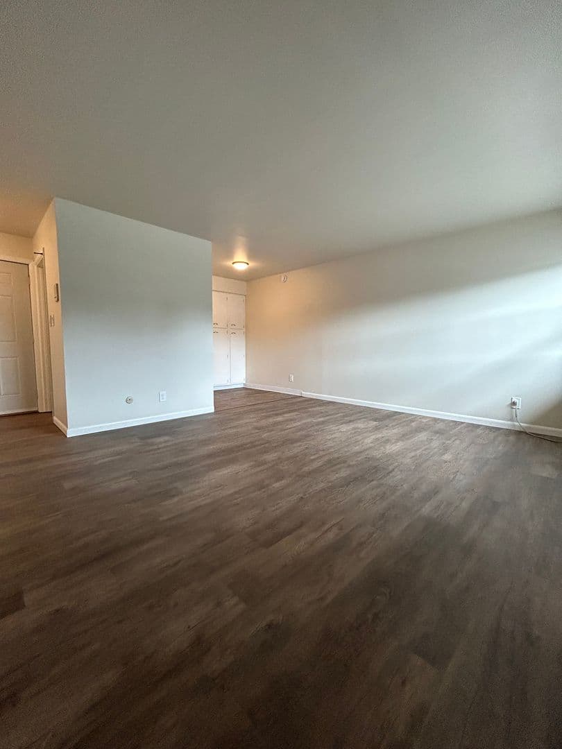 125 Bader St. - Apartment - 4
