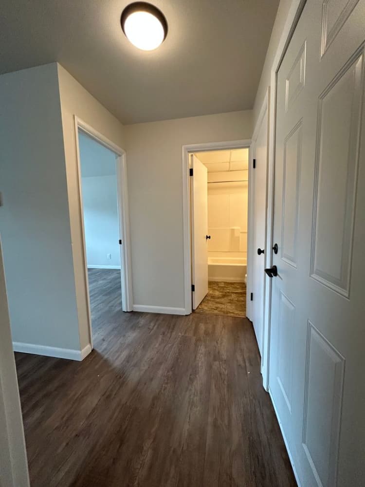 undefined apartments for rent - image - large (5).jpg