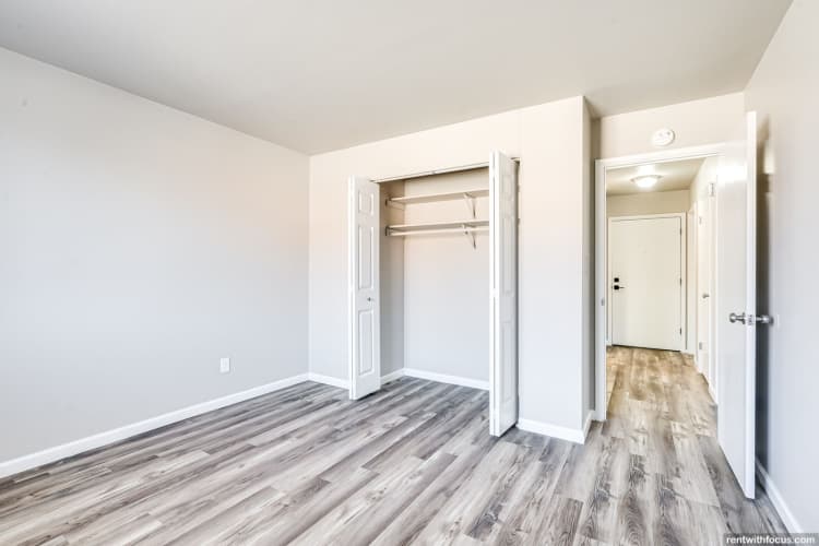 Green Bay apartments for rent - image - large (29).jpg