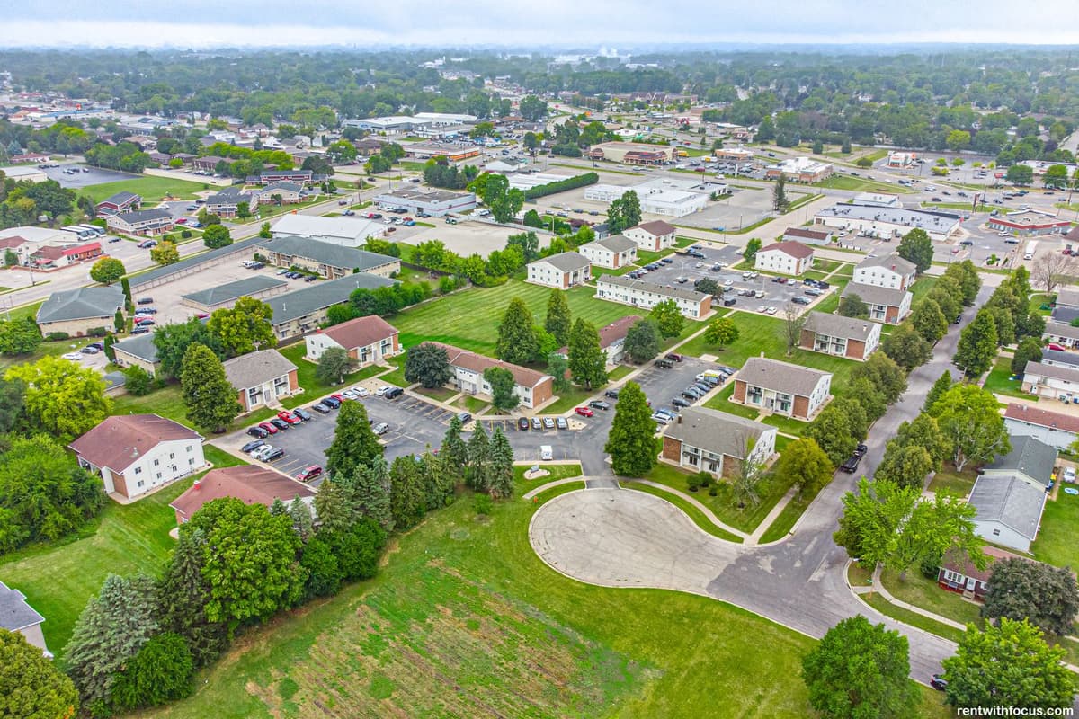 Green Bay apartments for rent - Property image - August Ridge - 2