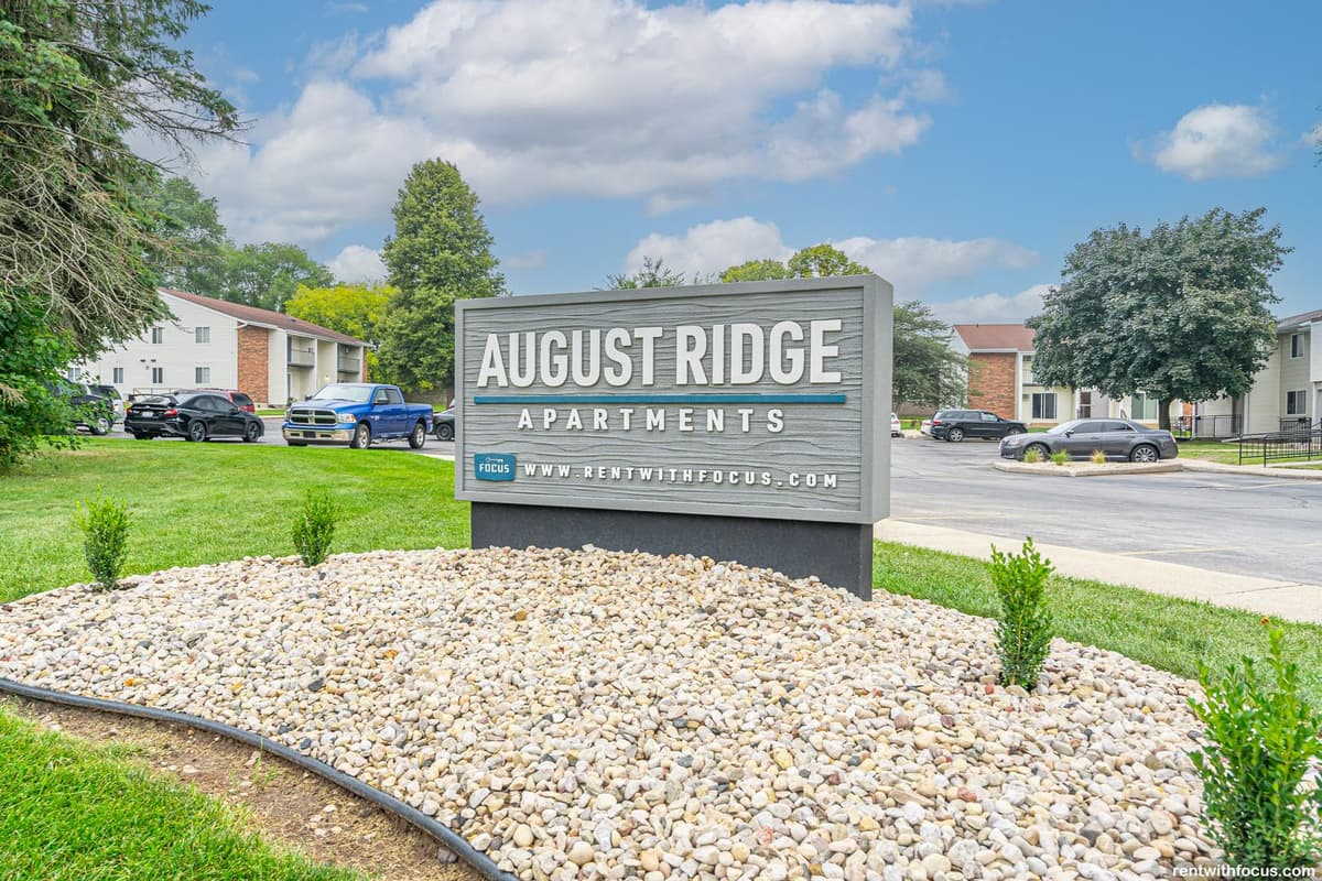 August Ridge - Apartment - 5