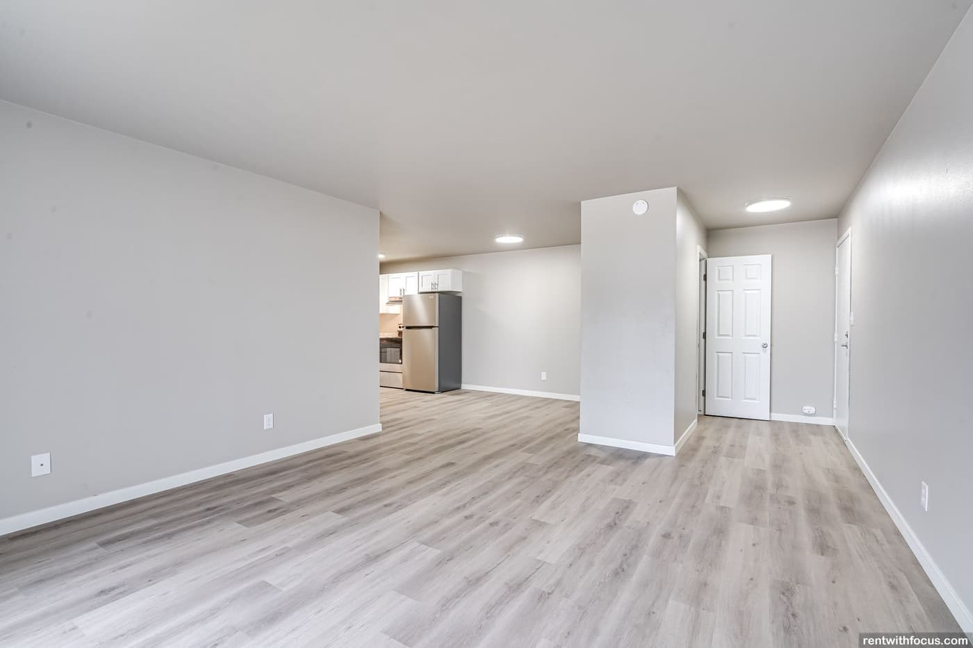 The Arbor on Elm - Apartment - 26
