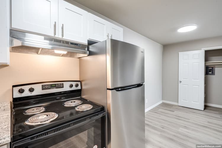 Green Bay apartments for rent - image - large.jpg