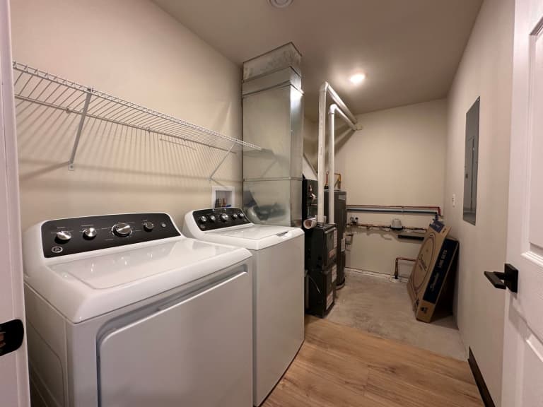undefined apartments for rent - image - large (3).jpeg