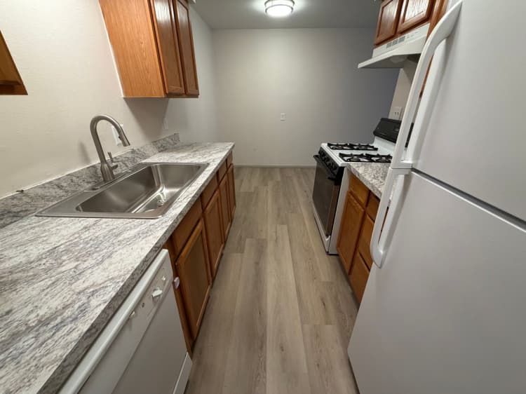 Green Bay apartments for rent - image - large (8).jpeg