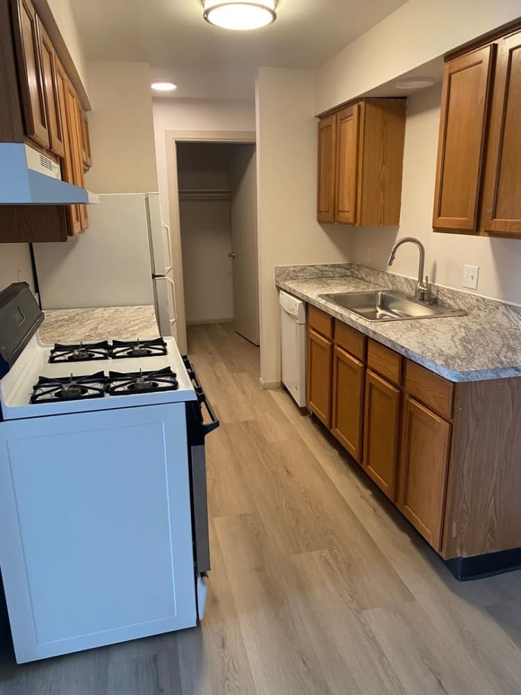 Green Bay apartments for rent - image - large (9).jpg