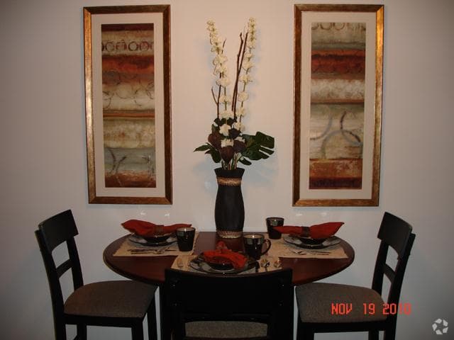 2021 Deckner Avenue  - Apartment - 9