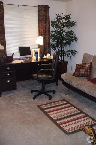 2021 Deckner Avenue  - Apartment - 18