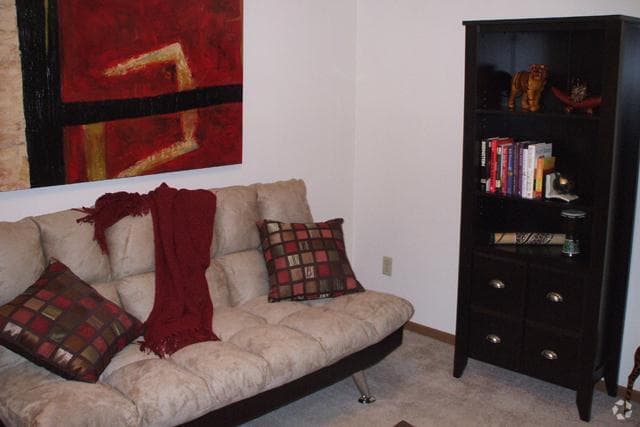 2021 Deckner Avenue  - Apartment - 20