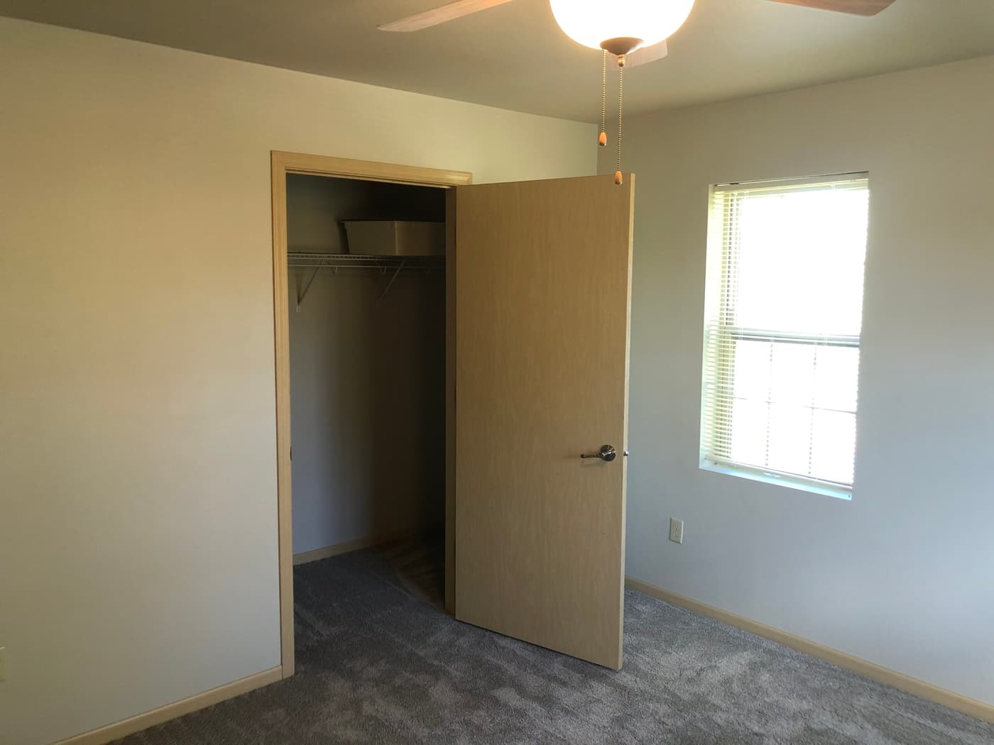 Riverview Estates - Apartment - 4