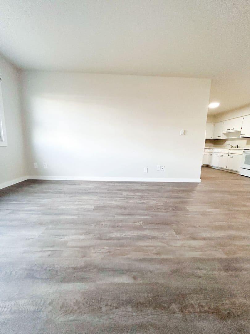 undefined apartments for rent - image - large (4).jpeg - 2