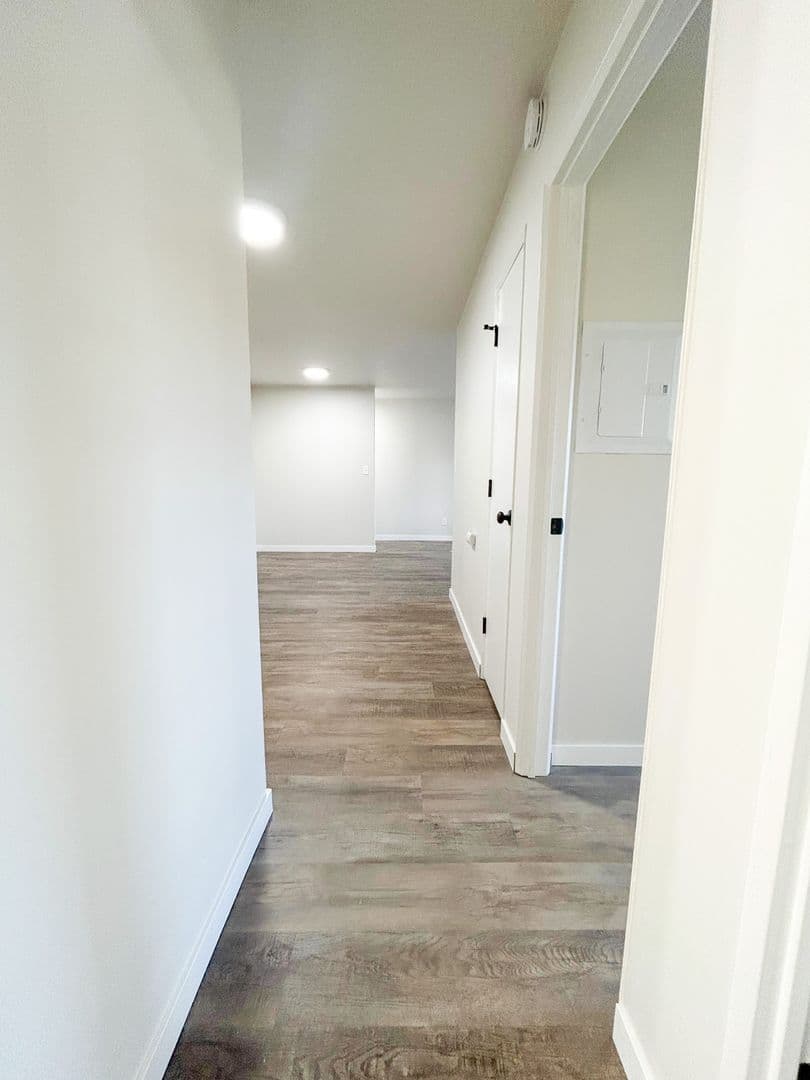 undefined apartments for rent - image - large (5).jpeg - 3