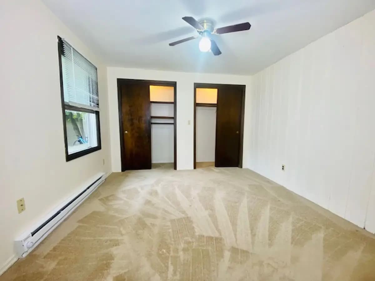 undefined apartments for rent - image - large (5).jpg - 1