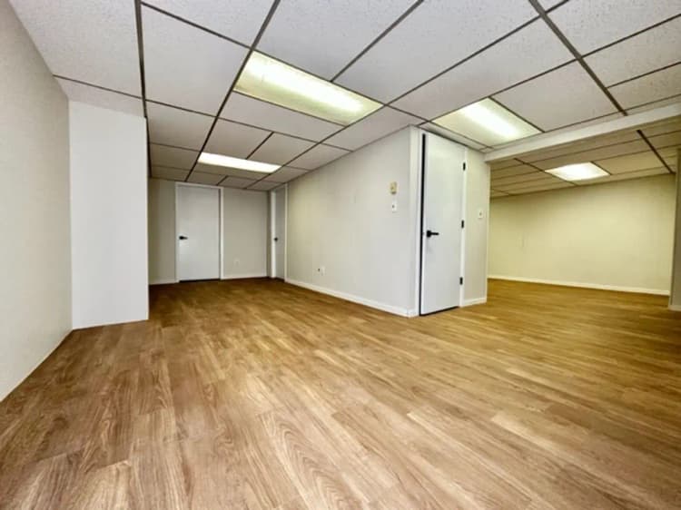 undefined apartments for rent - image - large (20).jpg