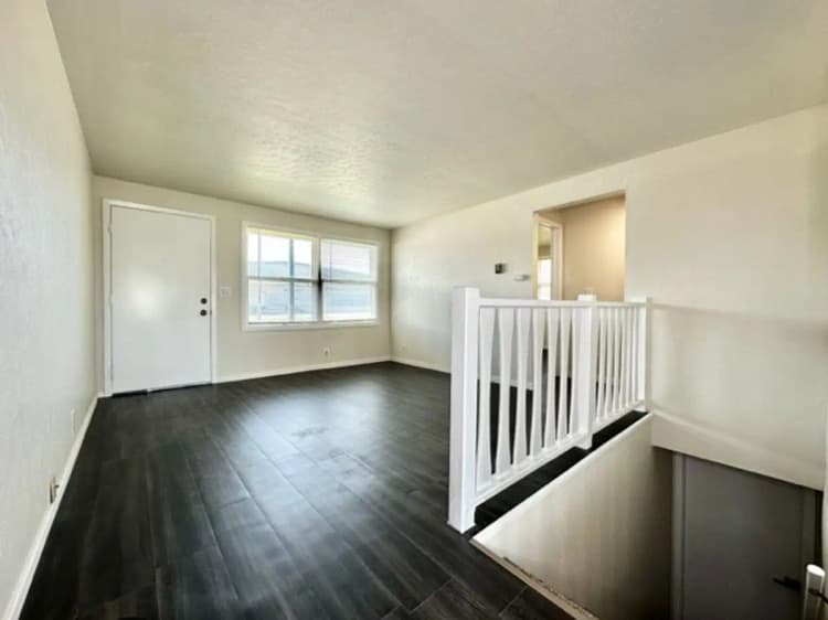 undefined apartments for rent - image - large (4).jpg