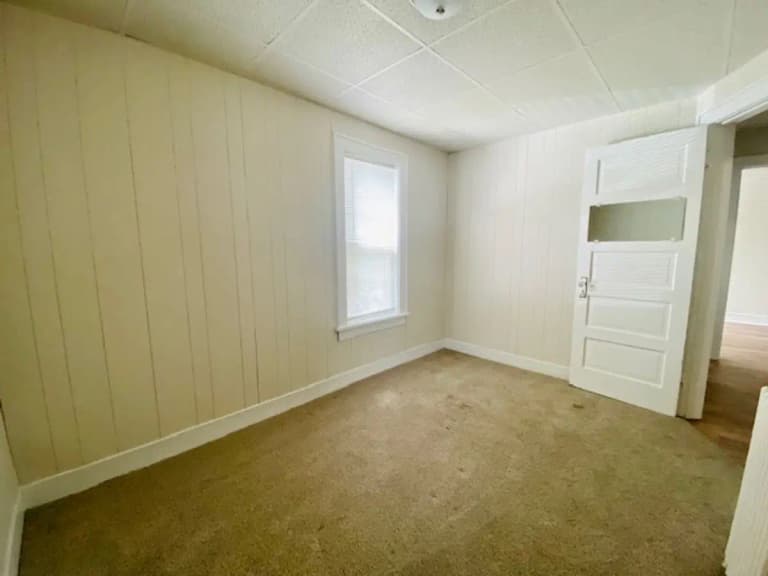 undefined apartments for rent - image - large (13).jpg