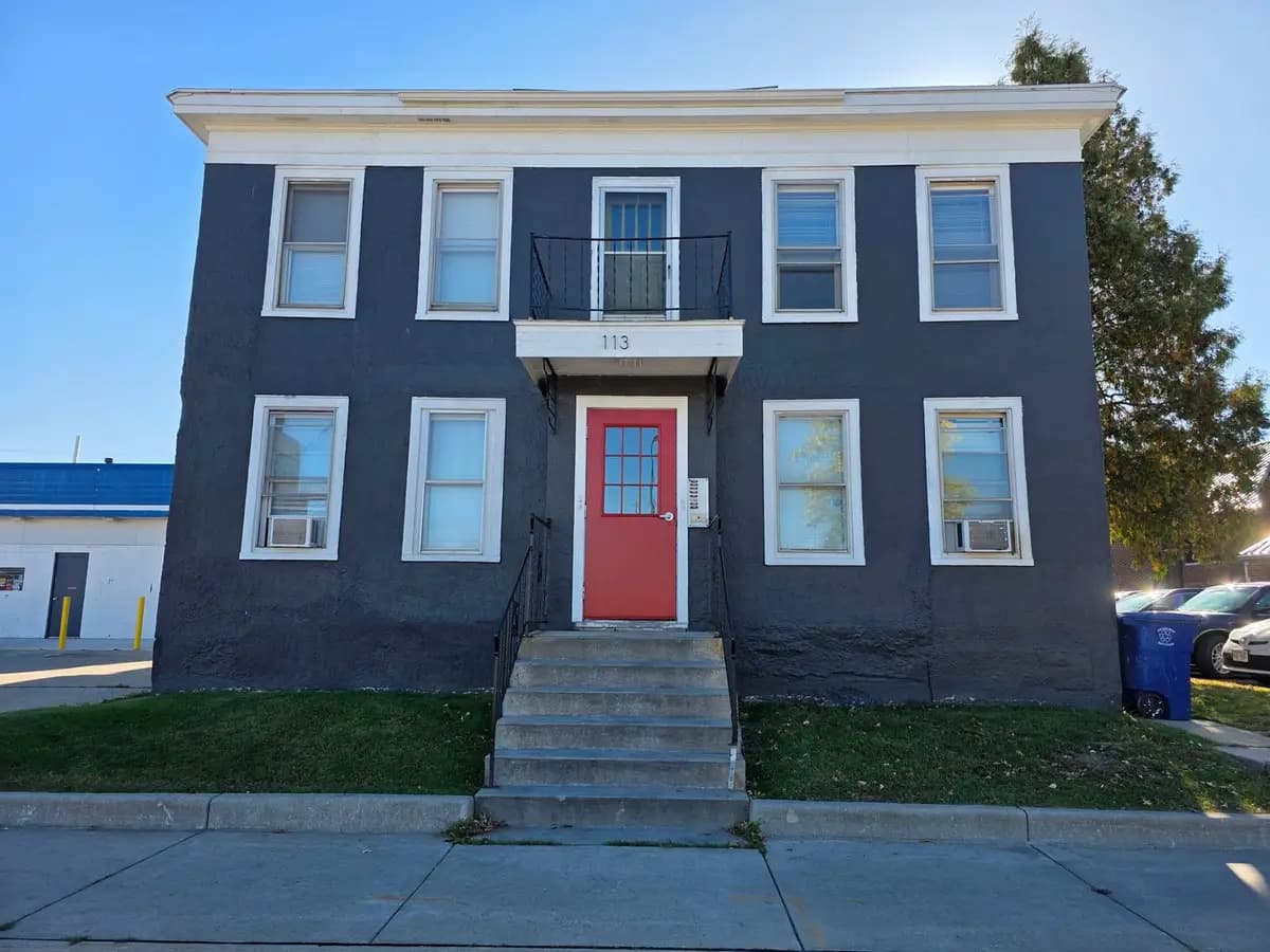 113 S. Monroe St. - Apartment - 1