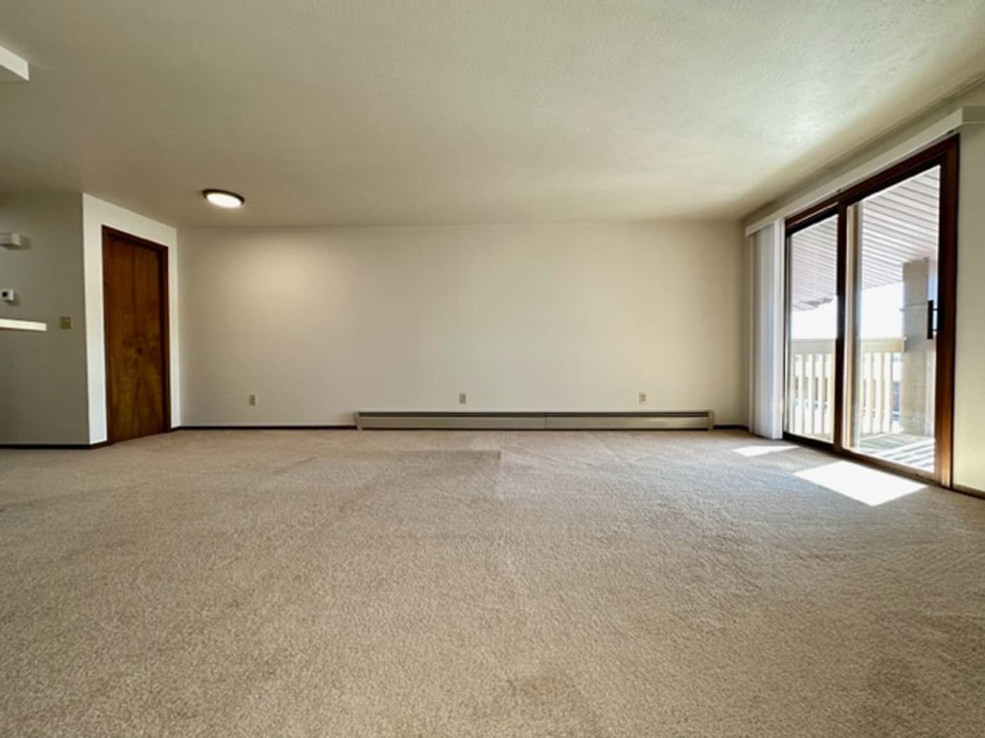 undefined apartments for rent - image - large (1).jpg - 1