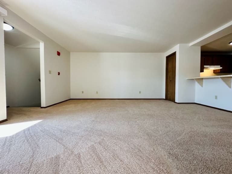 undefined apartments for rent - image - large (21).jpg