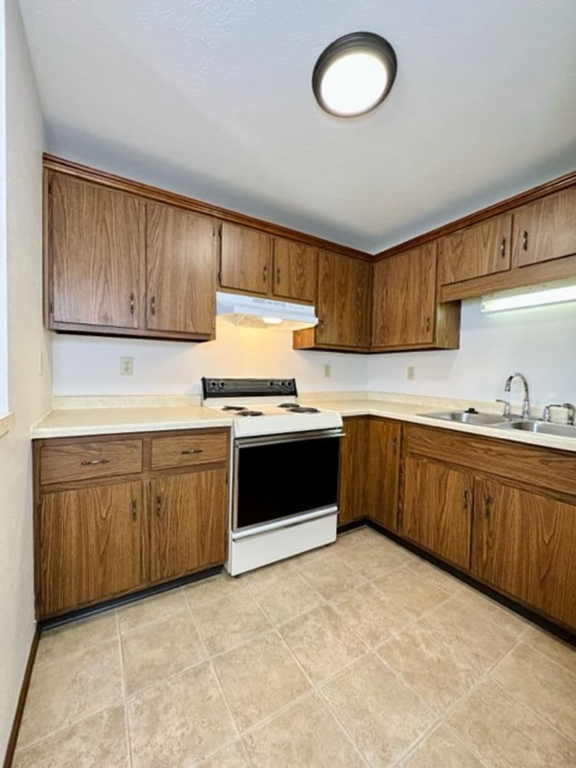 1798 Eldorado Dr. - Apartment - 5