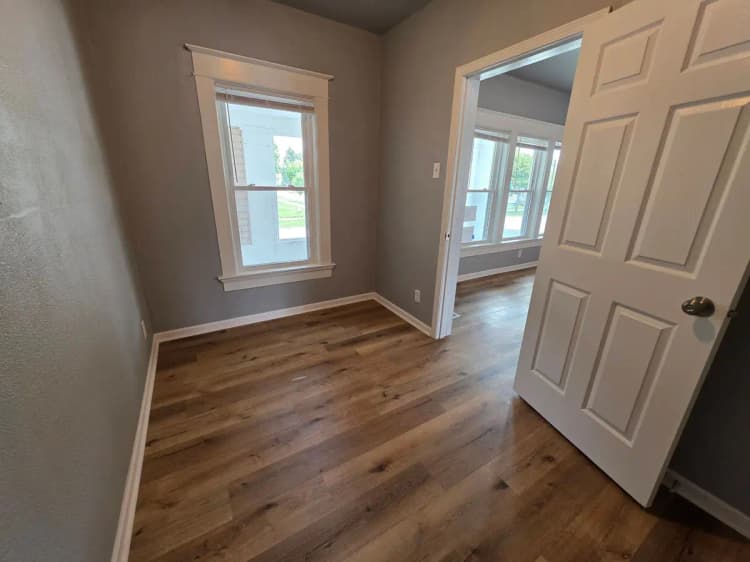 undefined apartments for rent - image - large (16).jpg