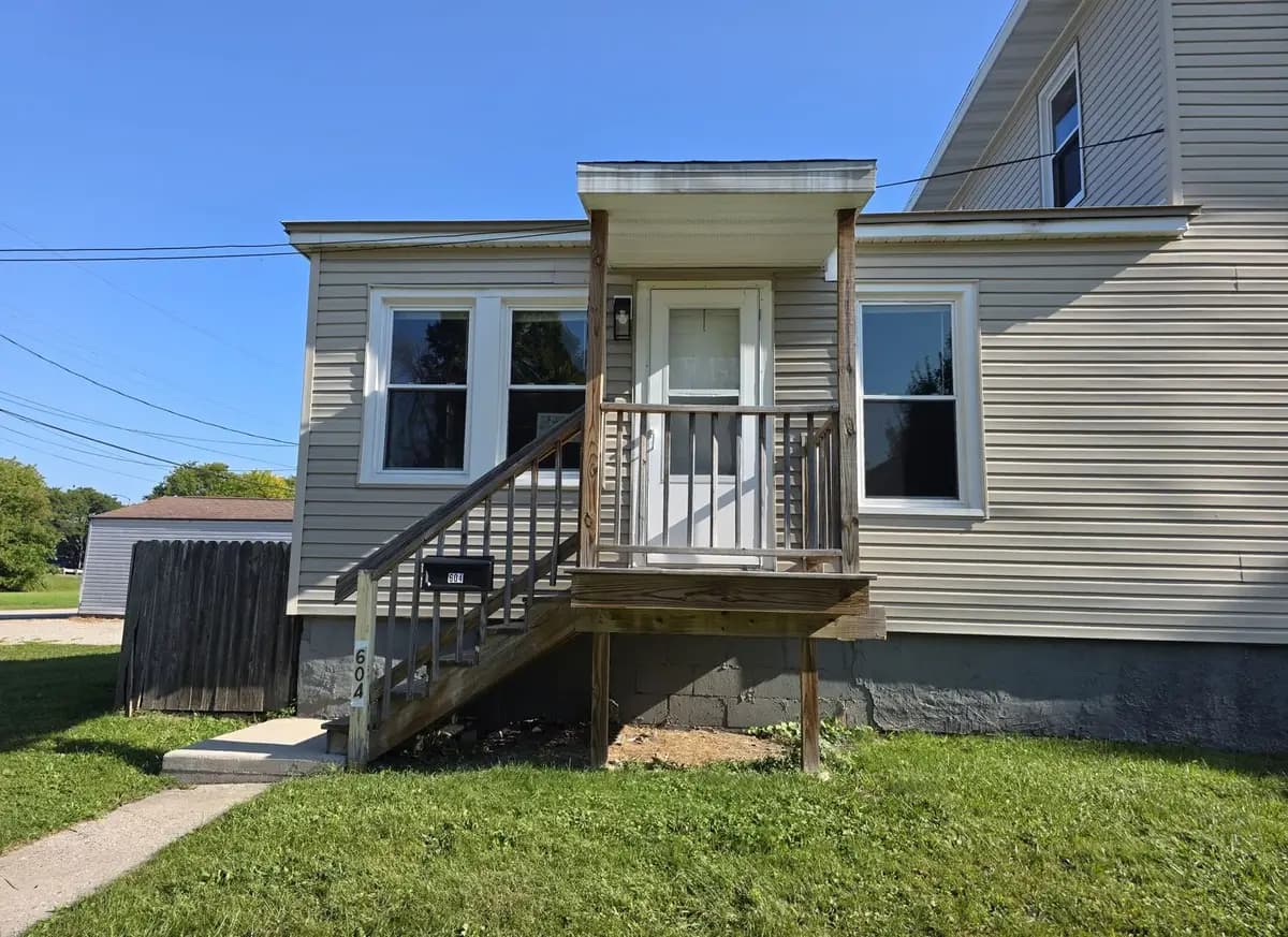 undefined apartments for rent - image - large.jpg - 0