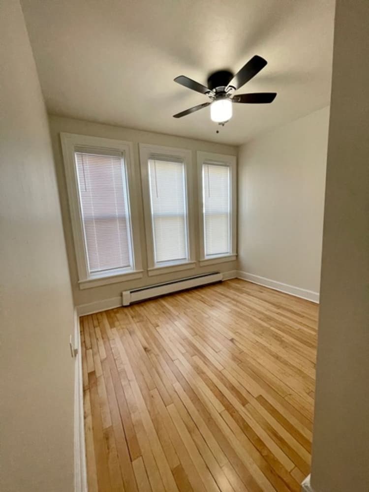 undefined apartments for rent - image - large (7).jpg