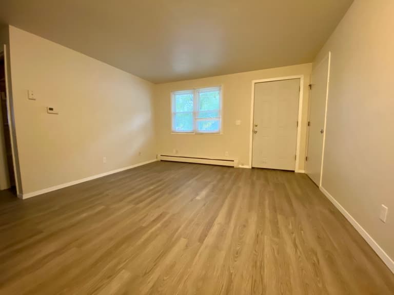undefined apartments for rent - image - large (10).jpeg