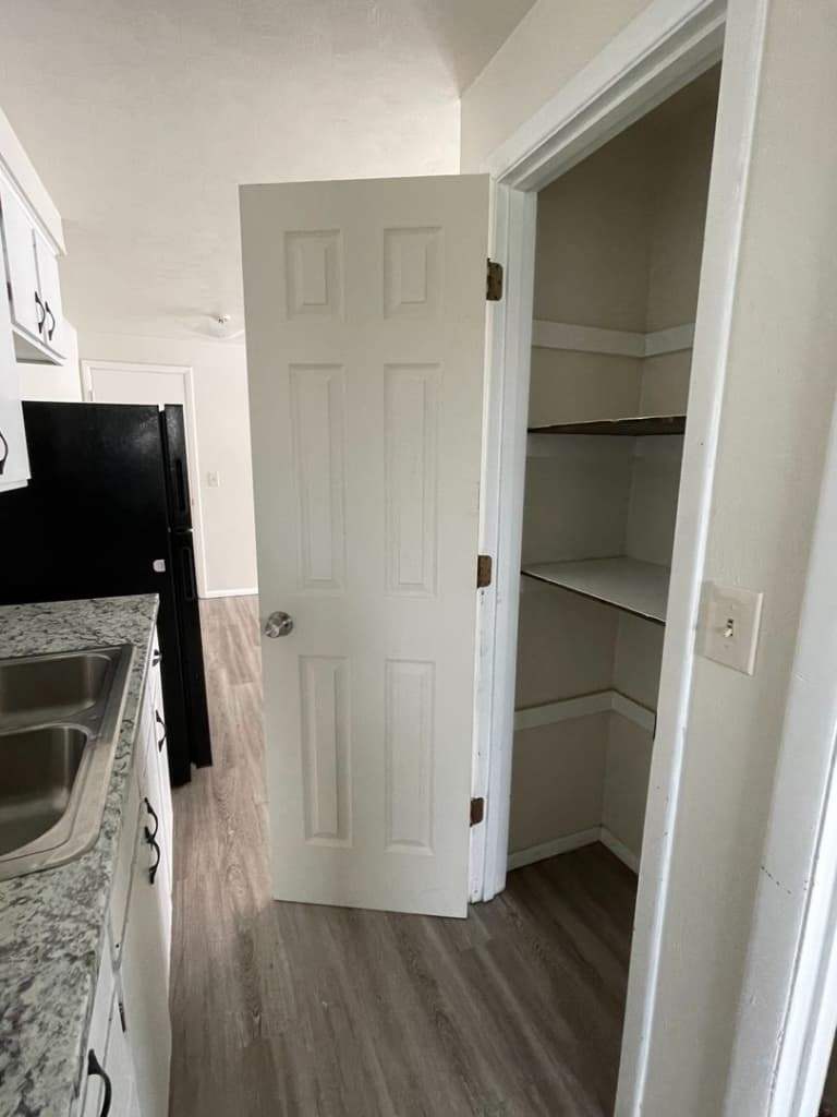 undefined apartments for rent - image - large (4).jpeg