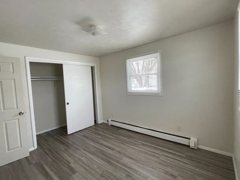undefined apartments for rent - image - large (5).jpeg