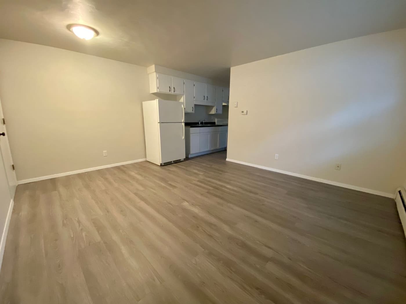undefined apartments for rent - image - large (8).jpeg - 3