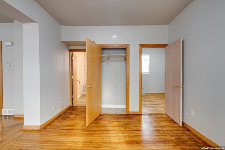 undefined apartments for rent - image - large (3).jpg