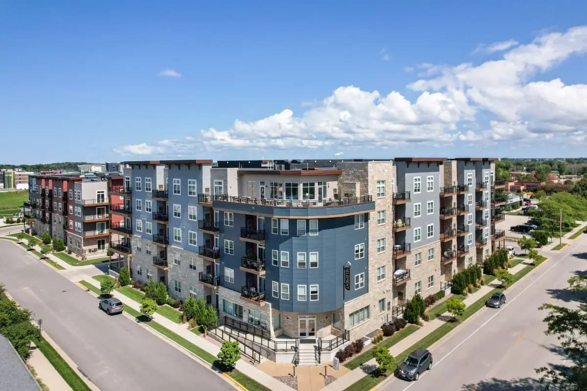 Green Bay apartments for rent - Property image - The Element - 2