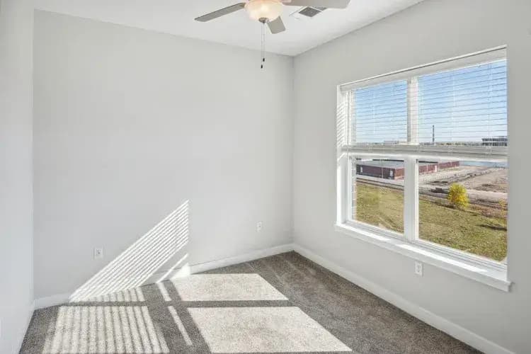 Green Bay apartments for rent - image - imgi_115_DSC_7431Tundra.webp